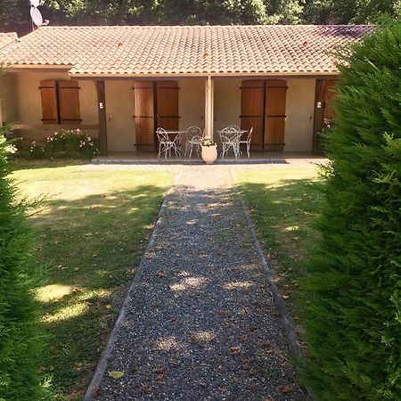 Bungalows Les Thuyas Eugenie-les-Bains Exterior photo